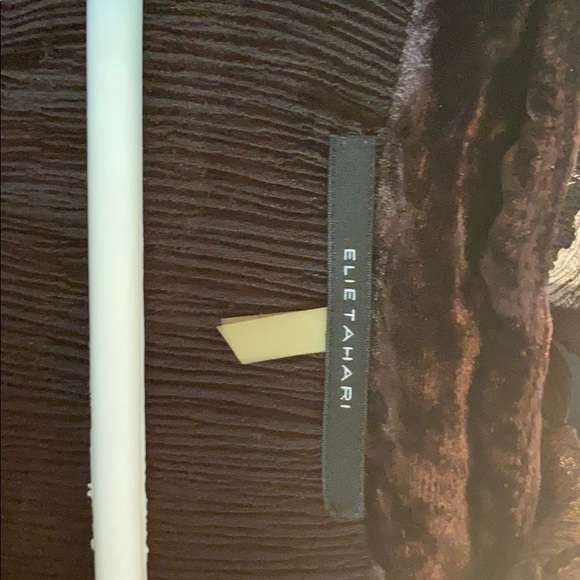 Tunic - Picture 2 of 3